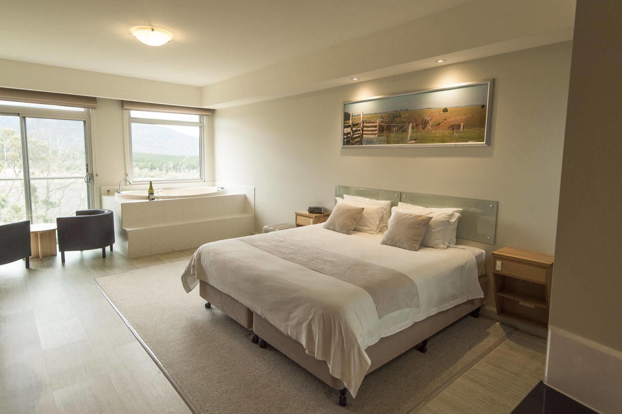 Macedon Ranges Hotel & Spa Extérieur photo