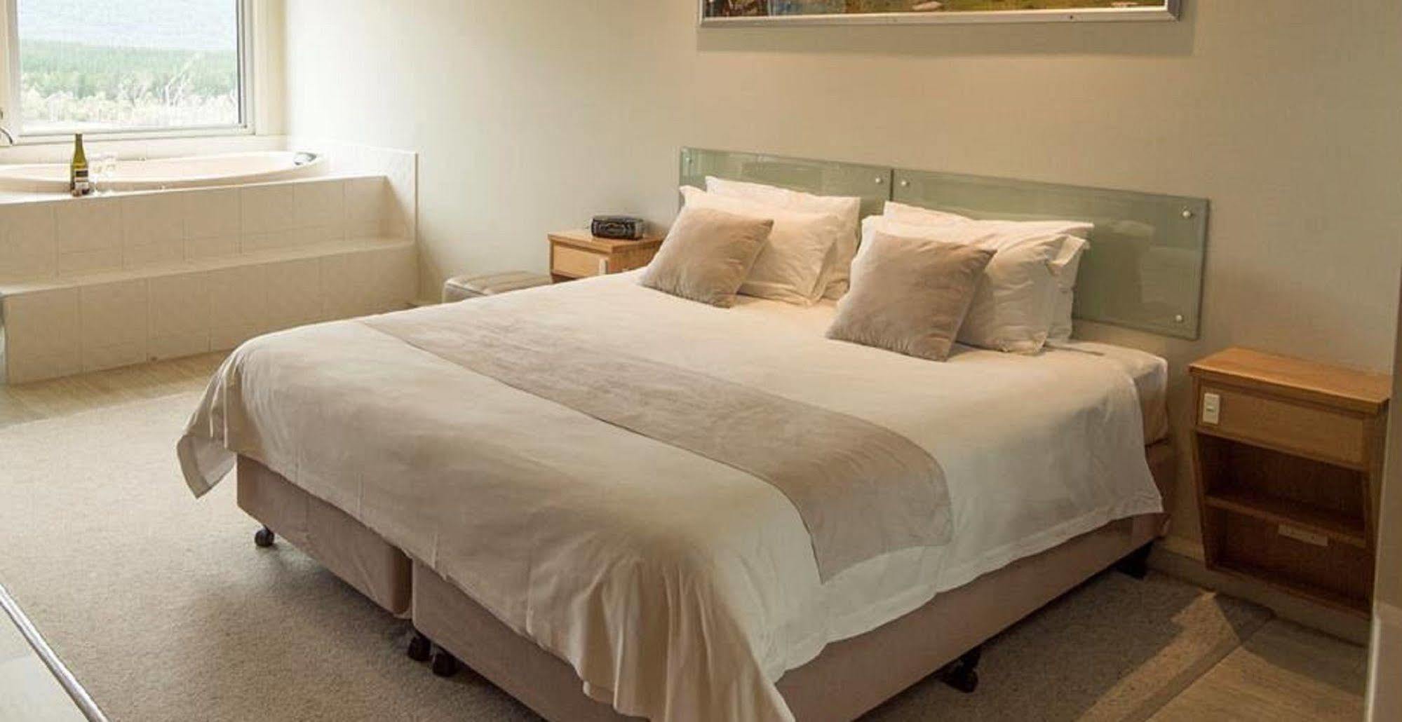 Macedon Ranges Hotel & Spa Extérieur photo