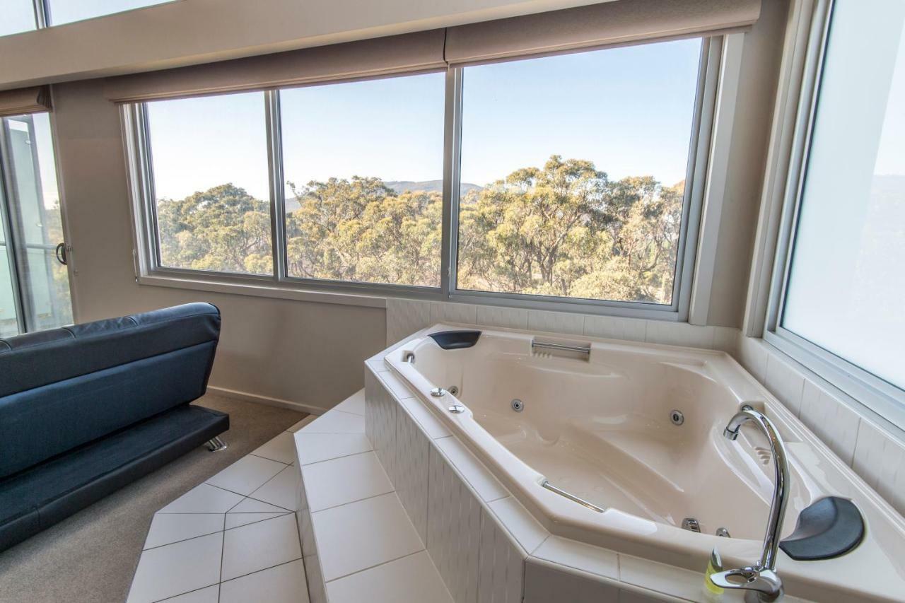 Macedon Ranges Hotel & Spa Extérieur photo